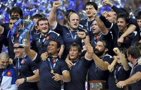 Pourquoi la France sera championne du monde… Poteau Feu, le stagiaire de la Boucherie, est gentil mais bien naïf. En même temps, c'est un stagiaire...